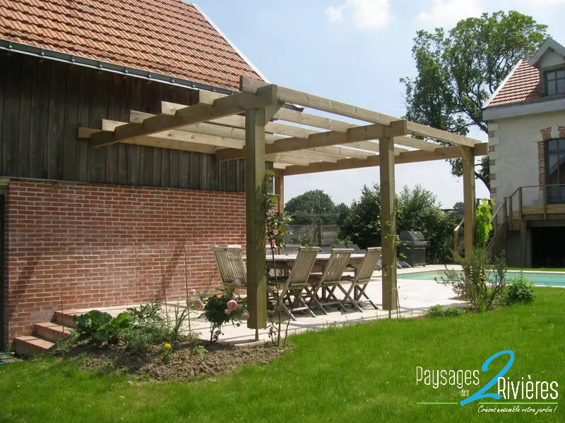 Jardin avec une pergolas en bois - Paysagiste Nantes des Deux Rivières