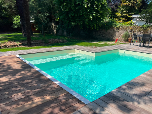 realisation-petite-piscine-enterree-beton-nantes-paysagiste