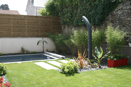 Douche extérieure piscine - Paysage des deux rivières-3