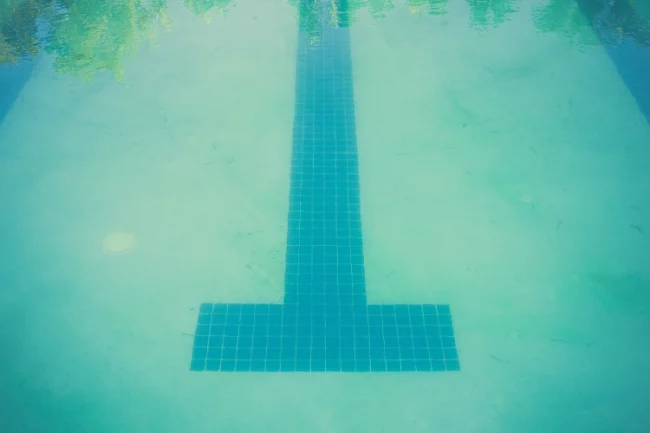 Eau trouble piscine - paysagiste des 2 rivières1
